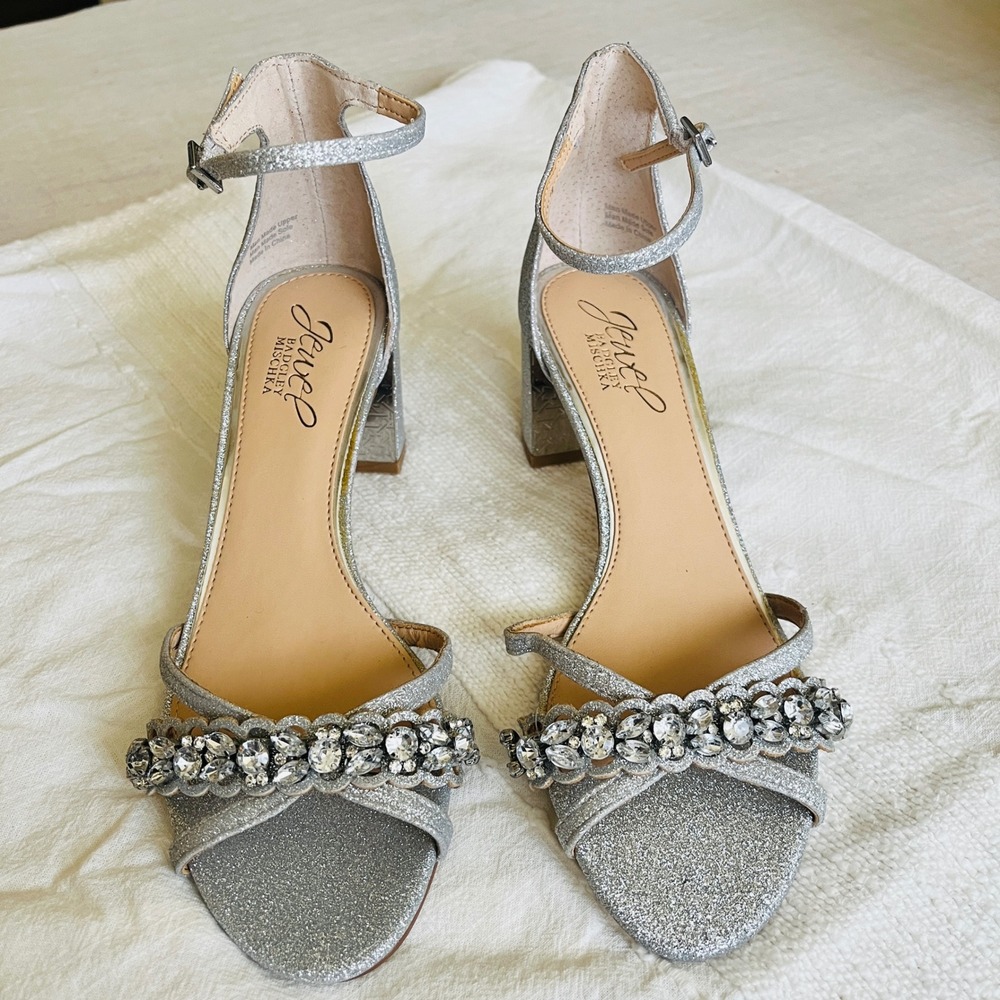 Jewel Badgley Mischka Giona Silver Glitter Block Heel Evening Sandals Size 5 US